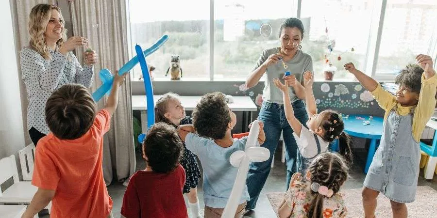 Happy Classroom: Meaningful Ways for Students to Give Back